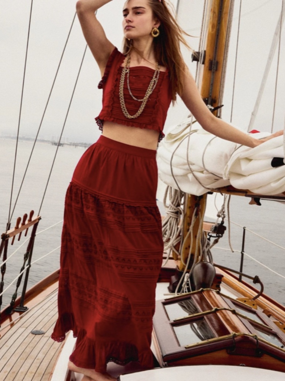 Mille Leni Skirt in Cherry Lace